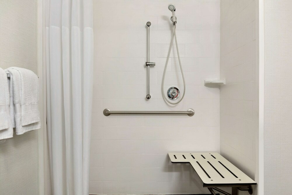 Фото Hampton Inn Phoenix-Midtown-Downtown Area