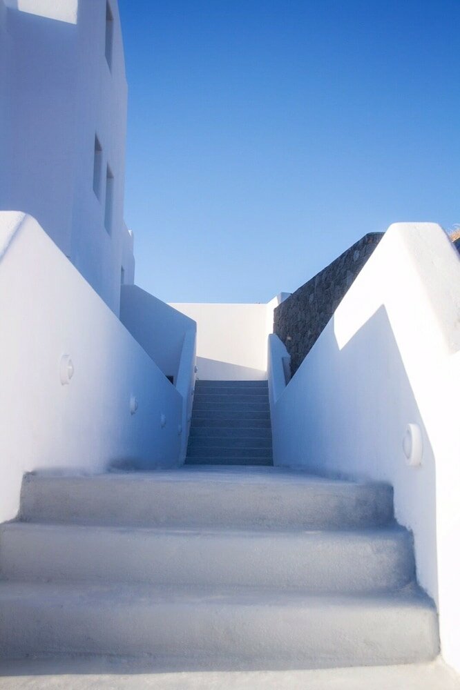 Фото White Element