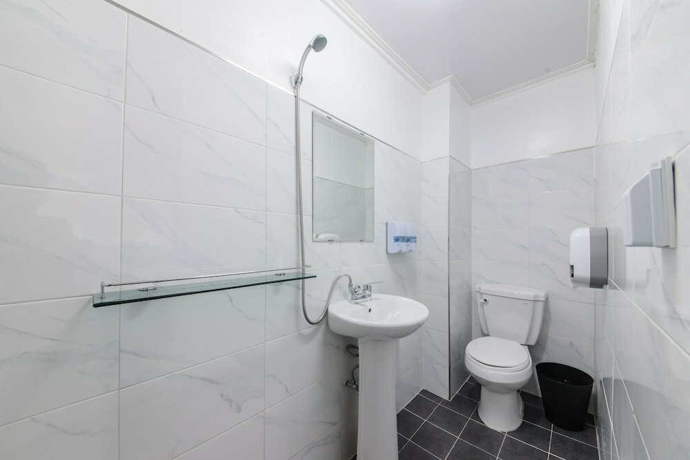 Фото Itaewon Yellow Guesthouse