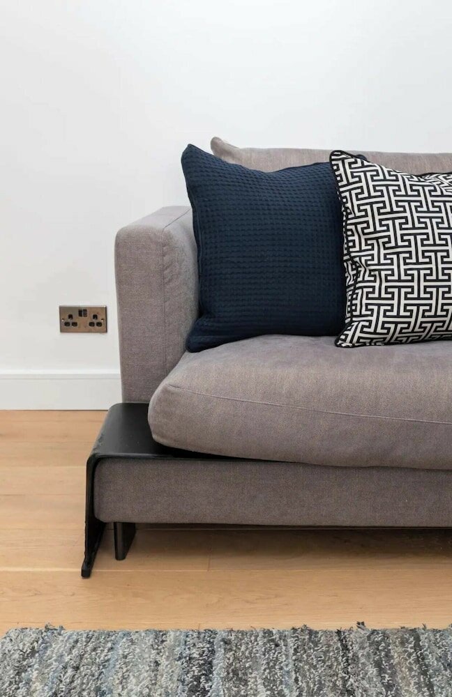 Фото Bright & Stylish 2bd Flat - Brockley