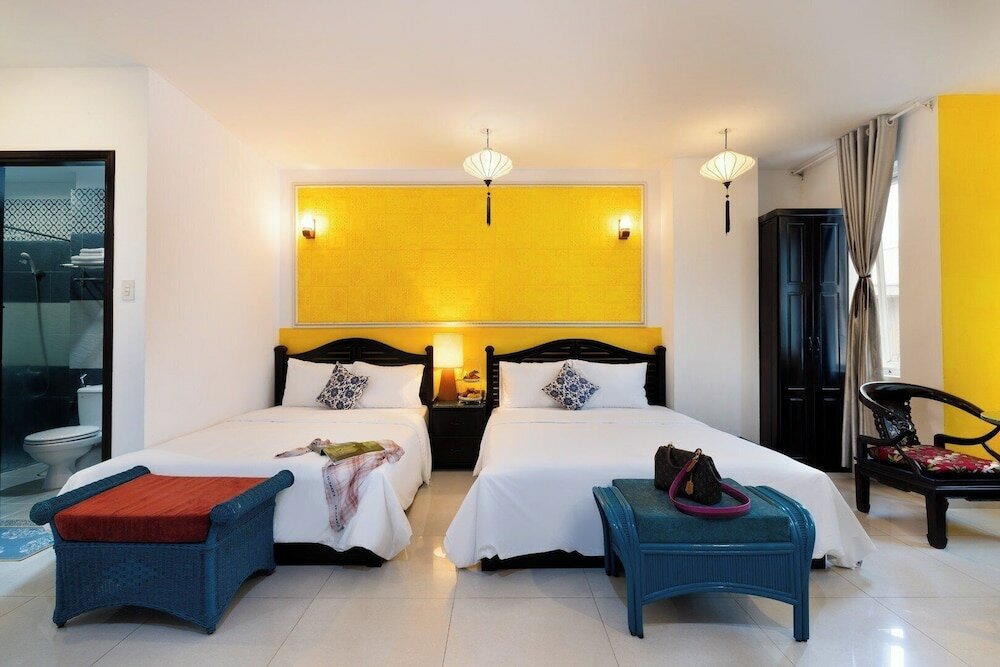 Фото ISeaview Heritage Boutique Hotel