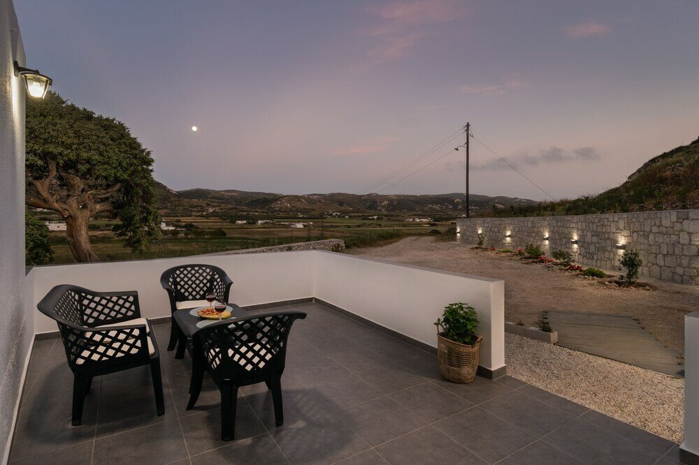 Фото Little House On The Prairie