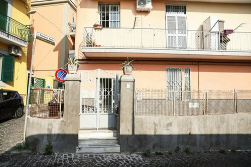 Апартаменты Metro Solfatara Apartment в Поццуоли