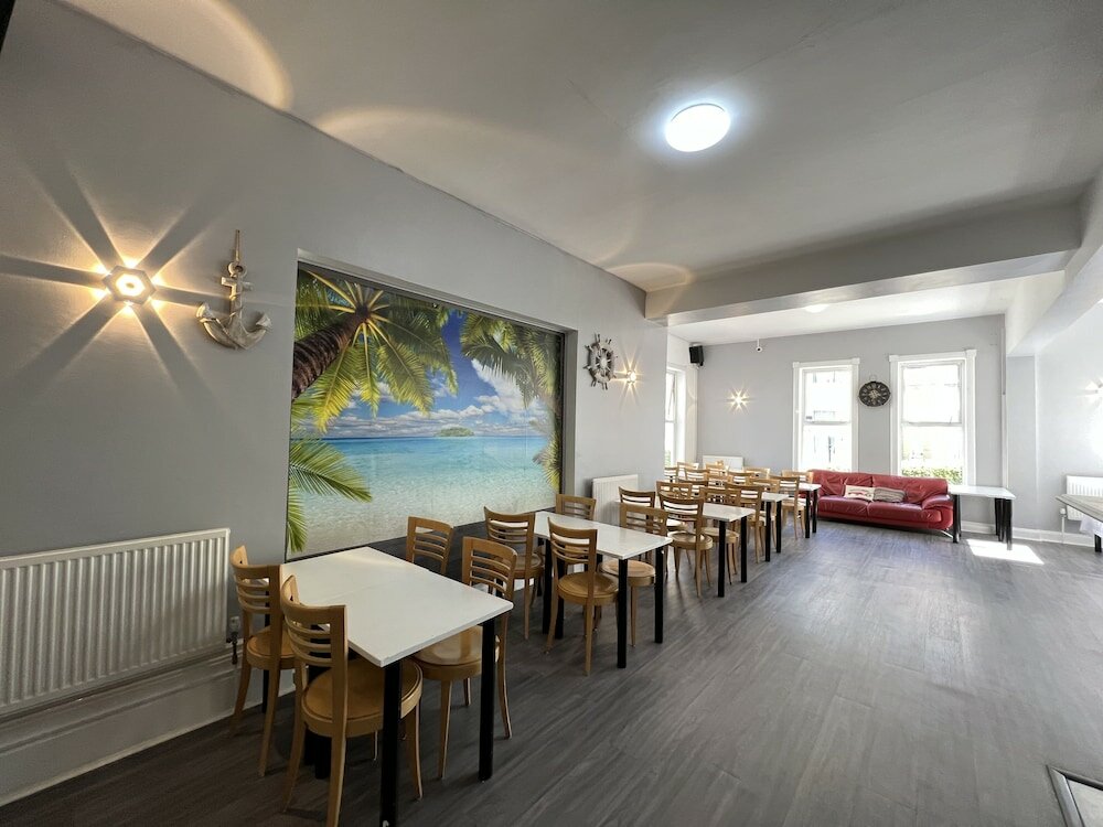 Фото Capital One Hotel