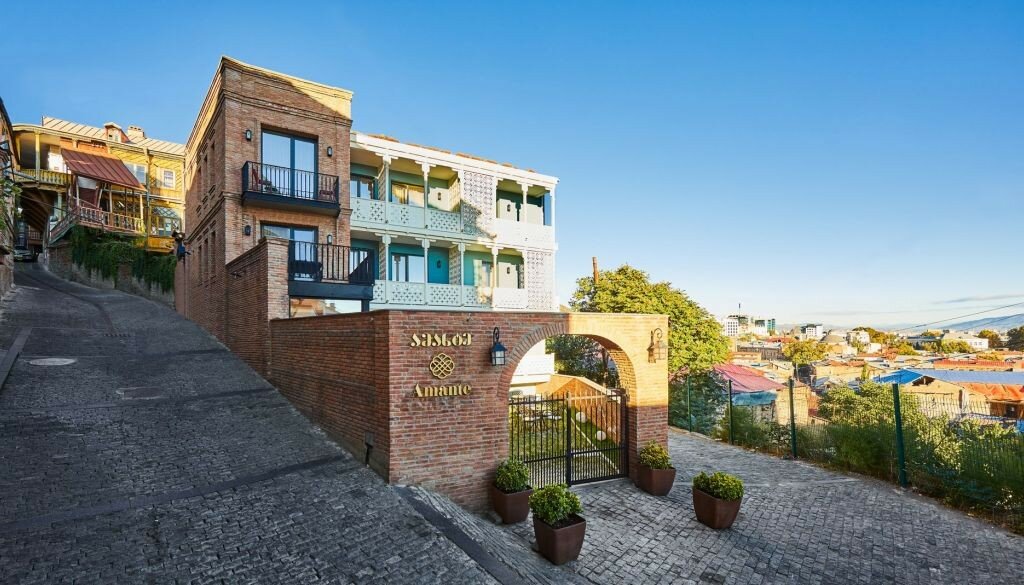 Фото отеля 2