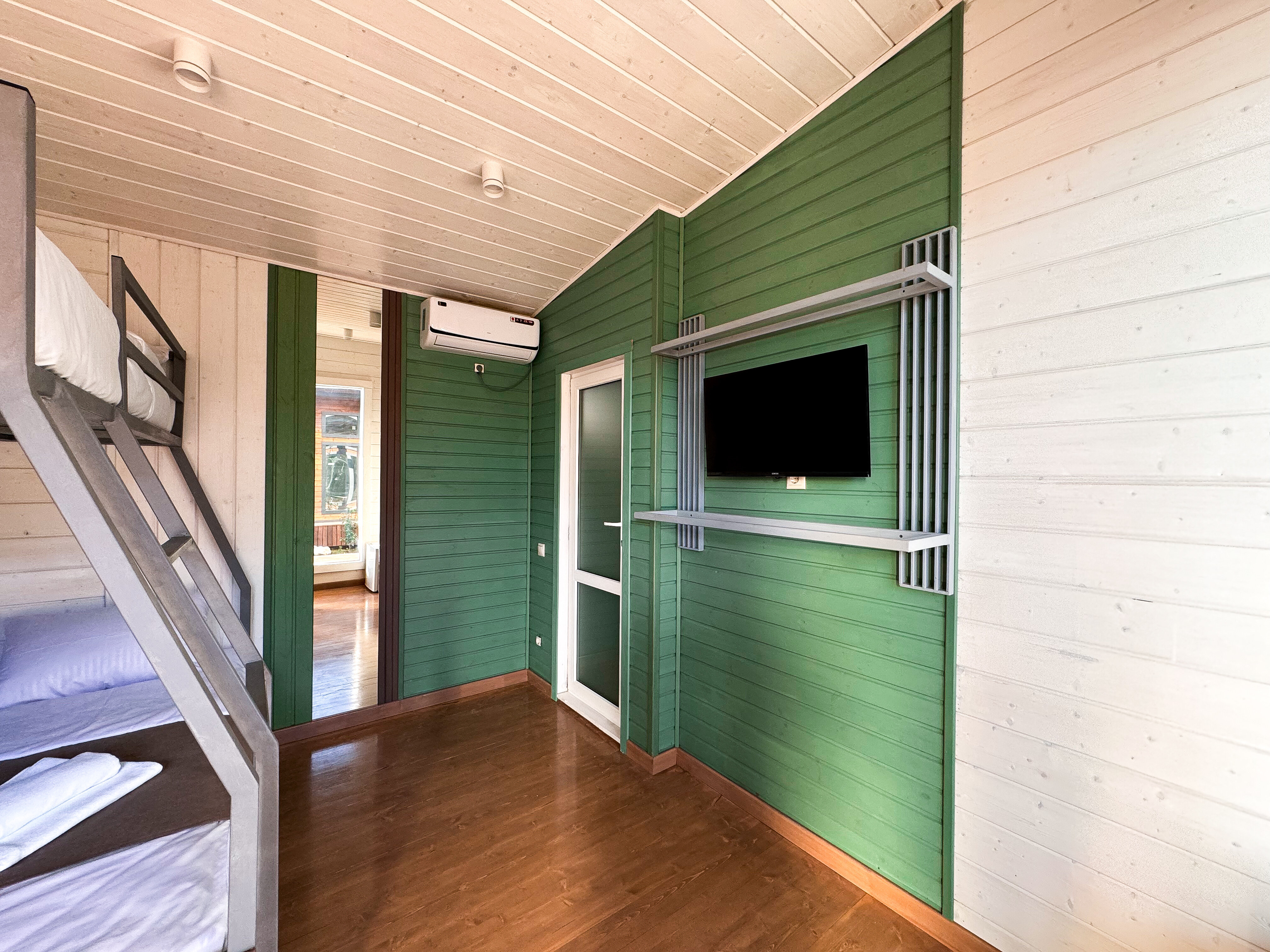 Фото Манреса