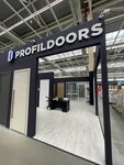 Profil Doors (Tekstilshchikov Street, 80) ، الأبواب