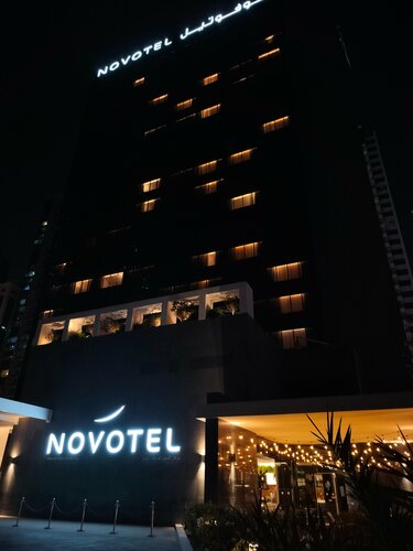 Внешний вид отеля Novotel Sharjah Expo Center в Аш-Шардже, фото 5