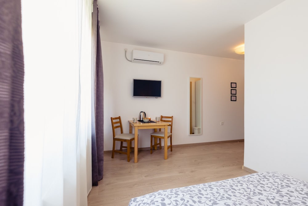 Фото Rooms & Apartments Karlo