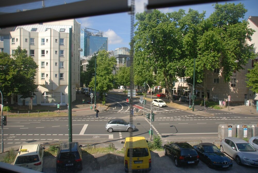 Фото Ferien & Messe Wohnung K140