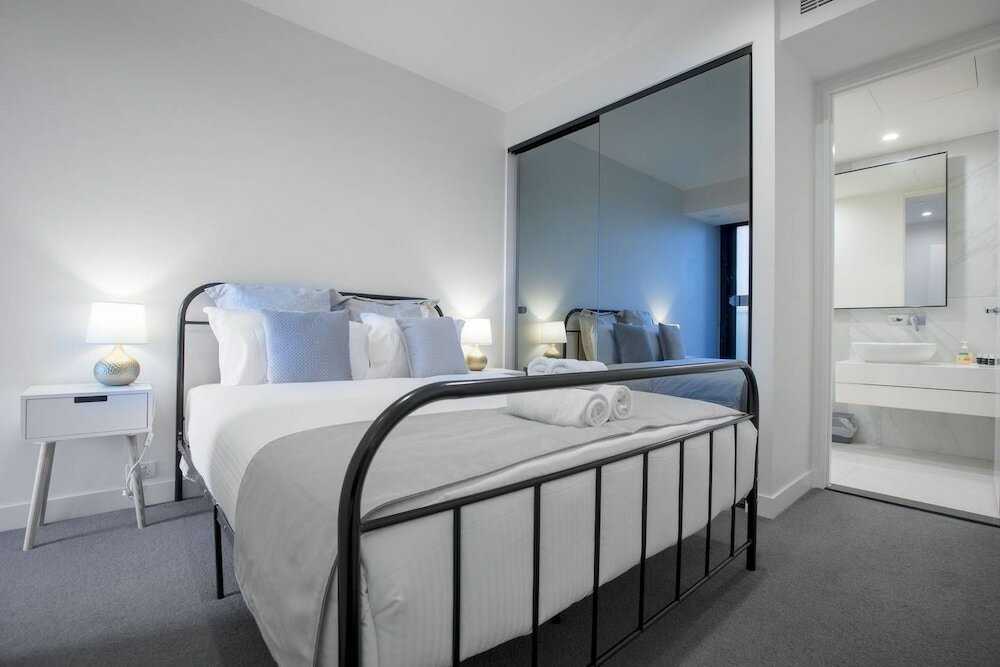 Фото Sumptuous Incredible Cozy 2 Bed Near Cbd