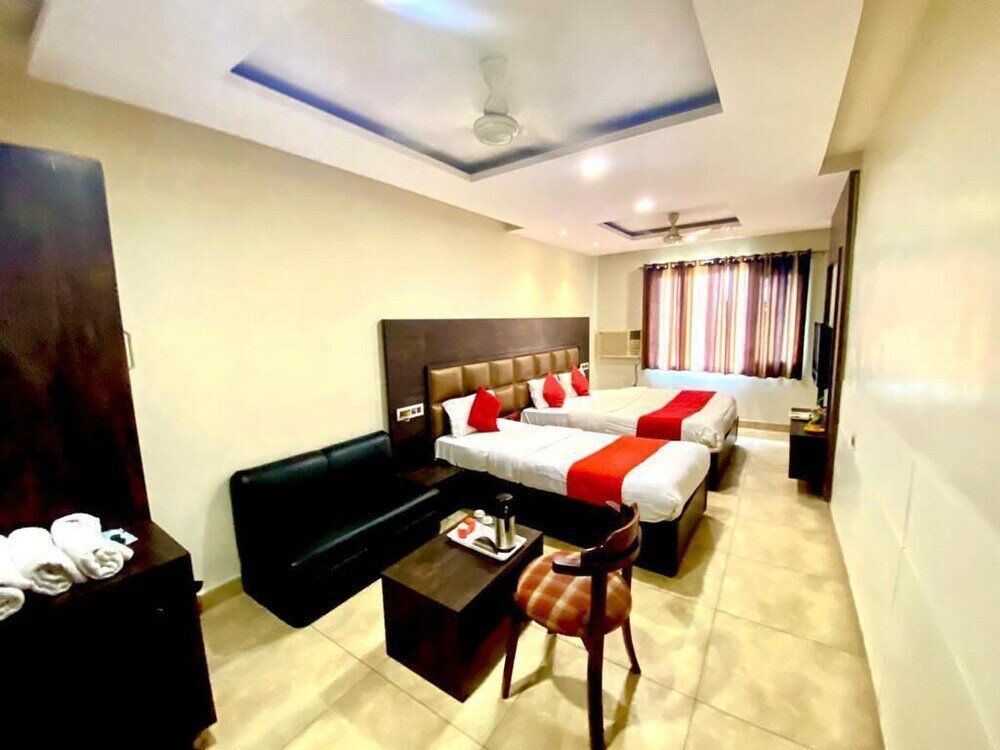 Фото Hotel Nanda