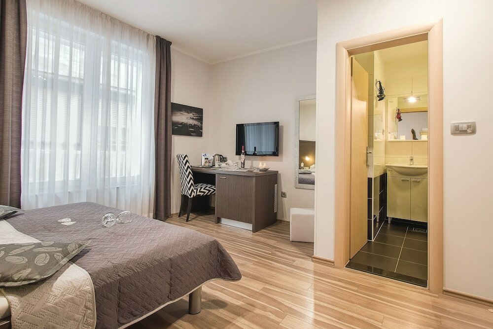 Фото Holiday Center Ivona