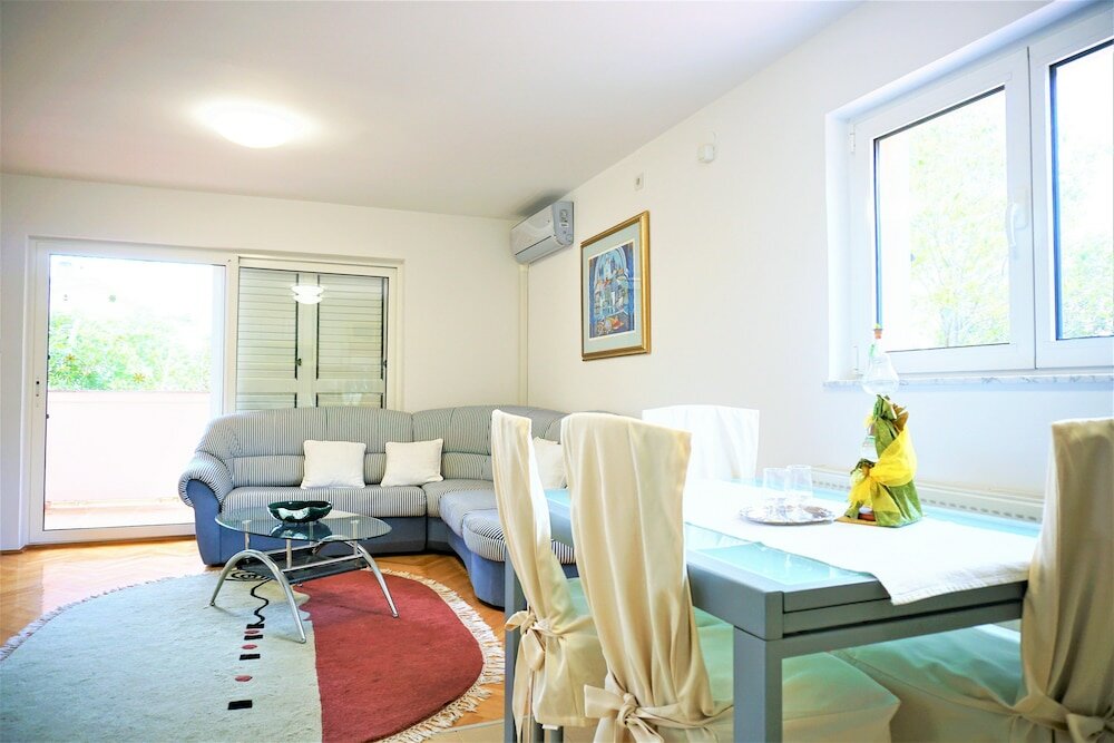 Фото Apartments Milak