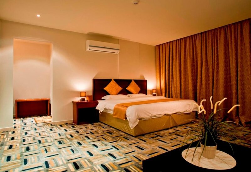 Гостиница Executive Suites в Эр-Рияде