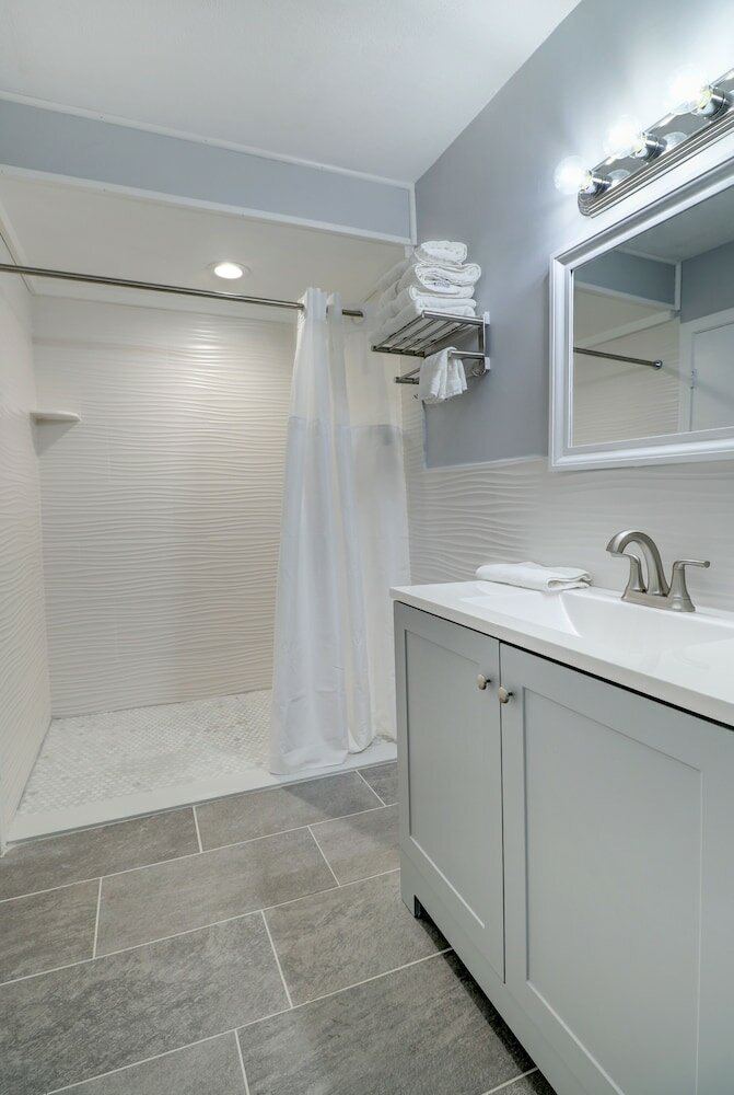 Фото Hamilton Village Inn