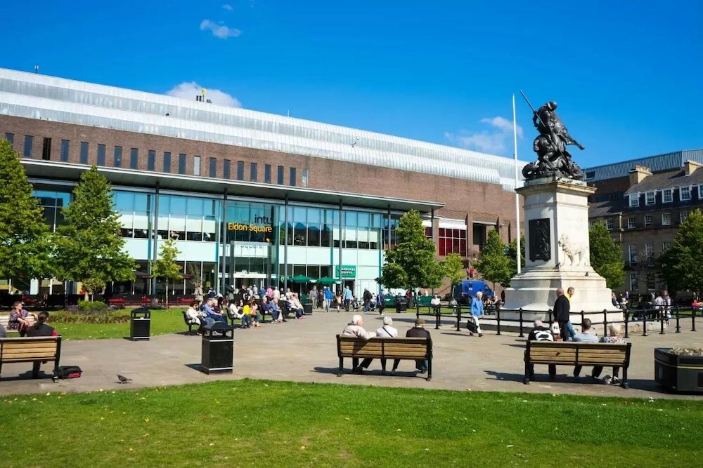 Фото Luxury Central Newcastle Apartment 20