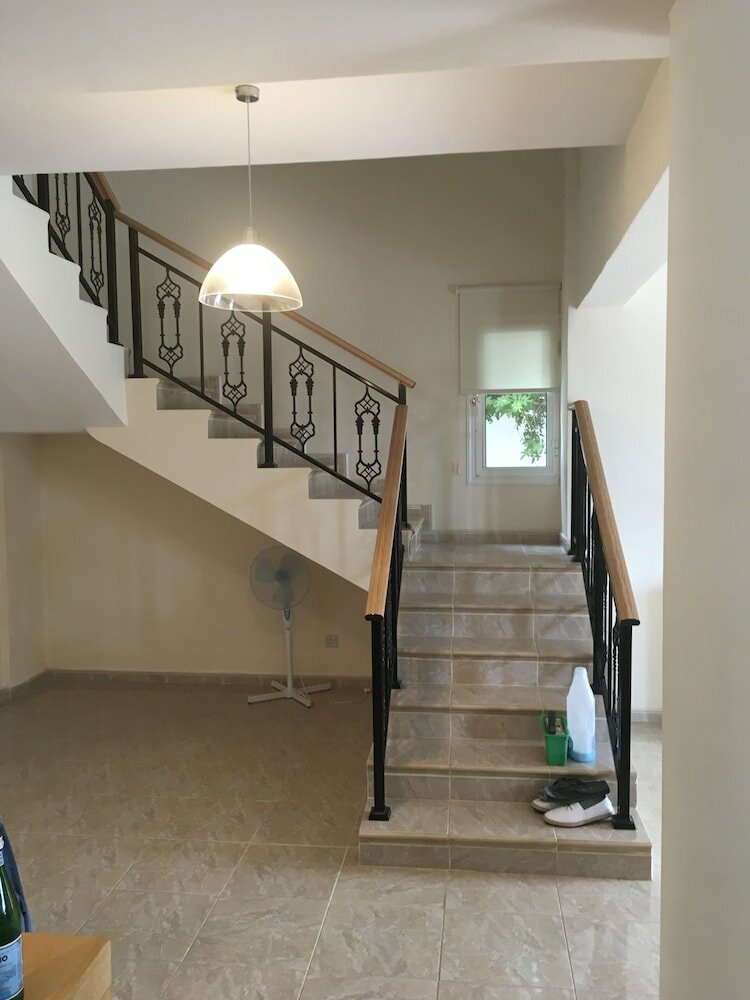 Фото 3 Bed Villa 10 Minutes Drive From Beautiful Beach