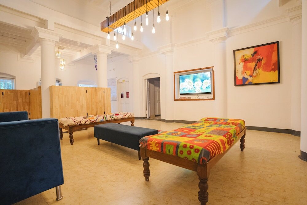 Фото Roambay Hostels