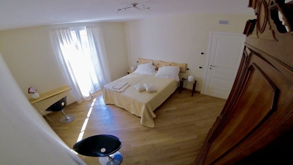 Фото Liberty Room and Breakfast