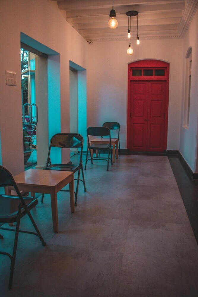 Фото Roambay Hostels