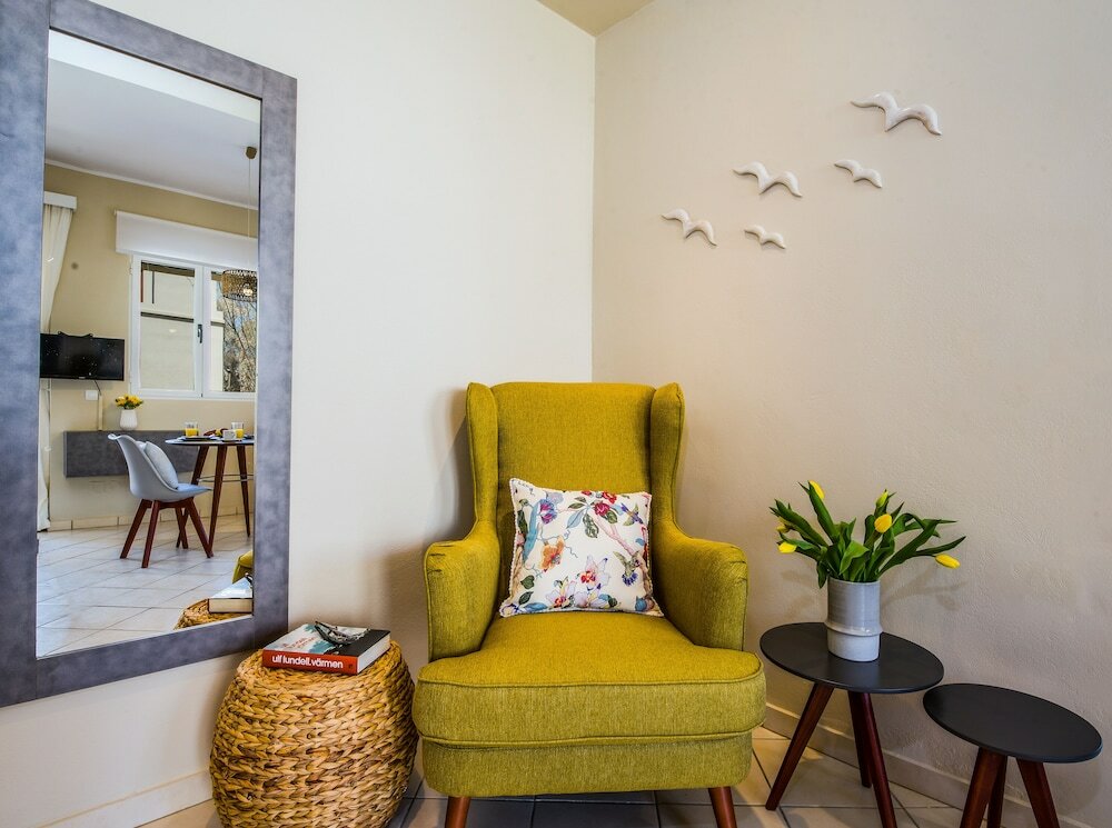 Фото Gianthea Studios and Apt