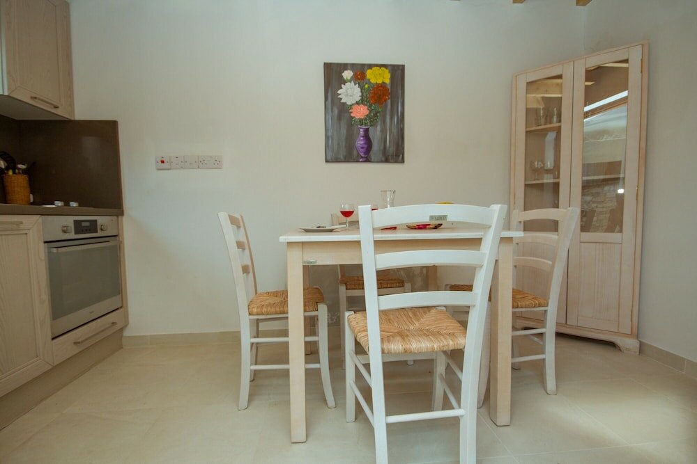 Фото Thyone Studio Cottage