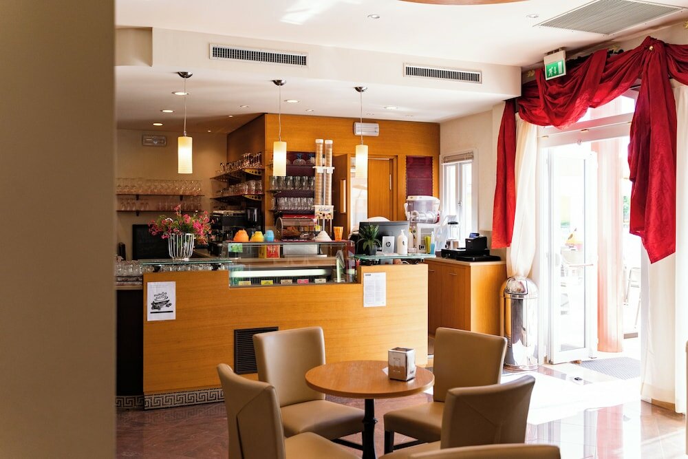 Фото Hotel Olympus