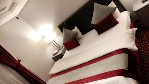 Гостиница Sixty Three Hotel в Эр-Рияде