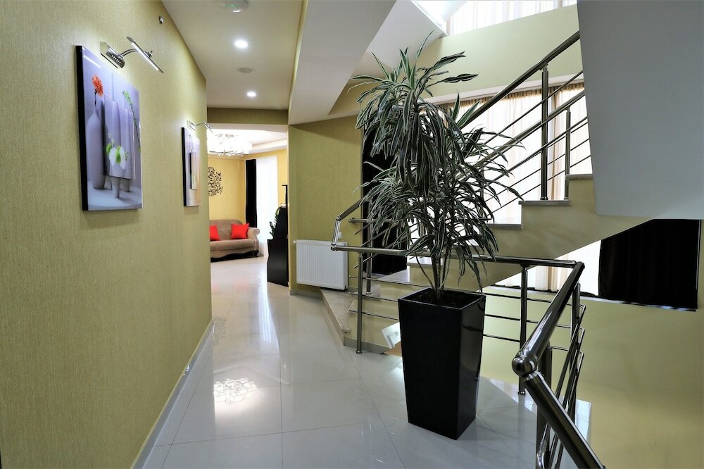 Фото East Gate Boutique Hotel