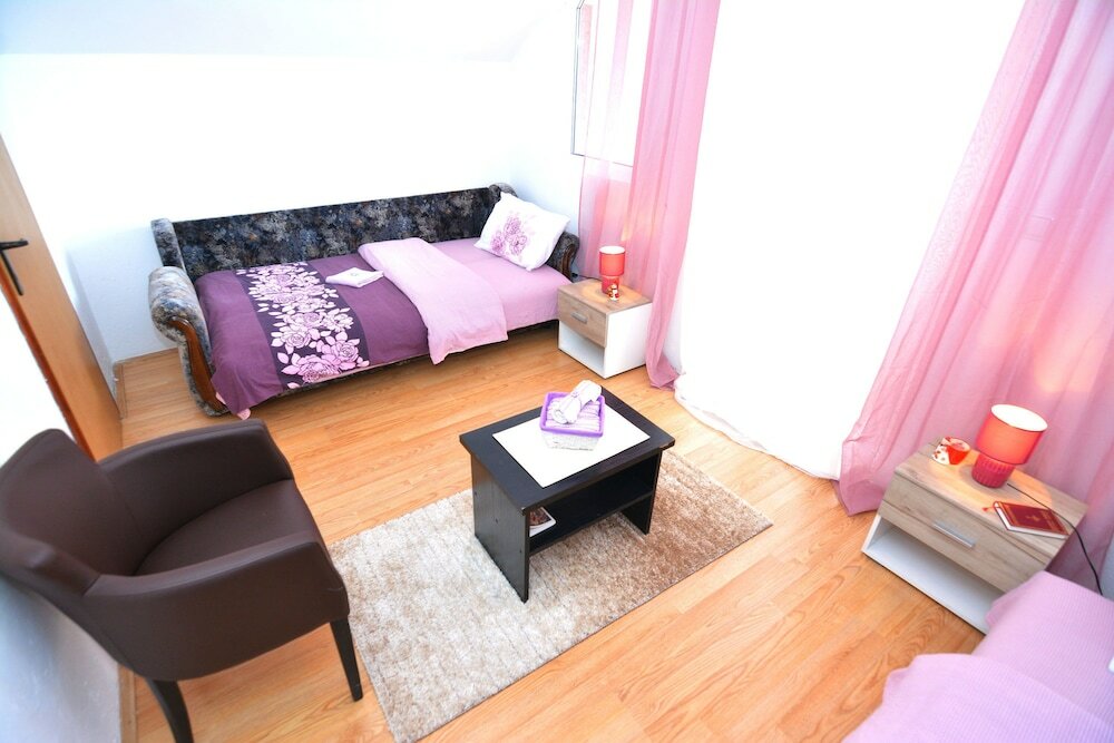 Фото Holiday Homes & Bungalows Povija