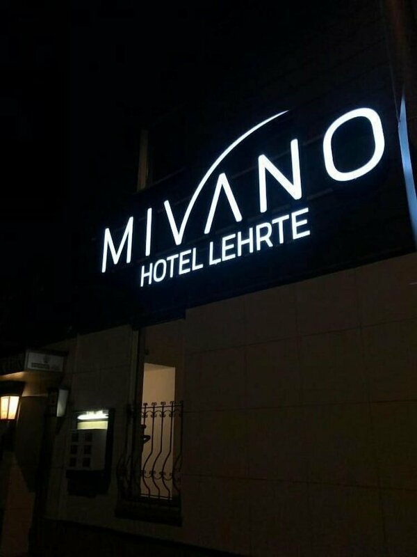 Гостиница Hotel Mivano Lehrte в Лерте