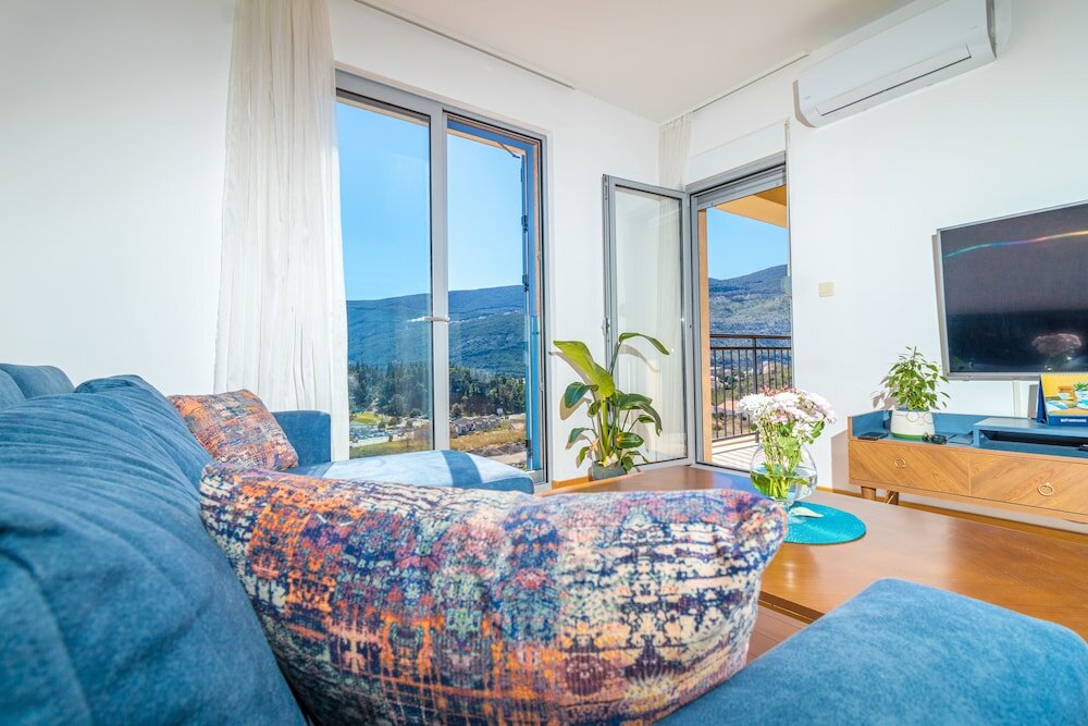 Фото Apart hotel MS Katunjanin