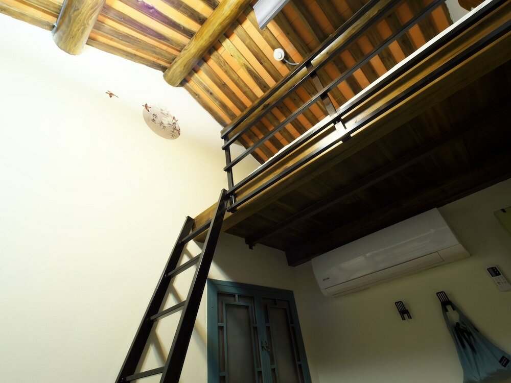 Фото Old Min House II