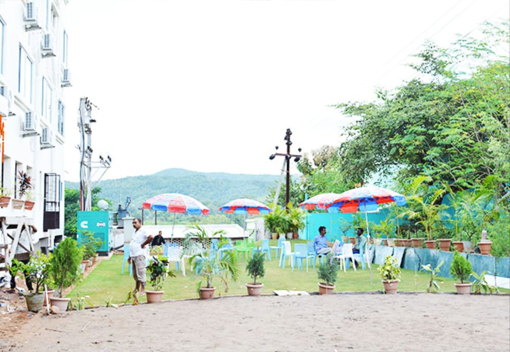 Фото Hotel KP's Salunki