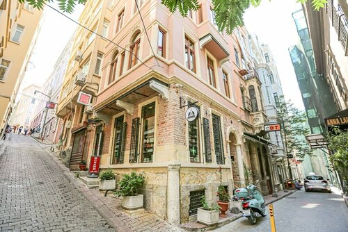 Внешний вид отеля No: 8 Galata Suites в Бейоглу, фото 1