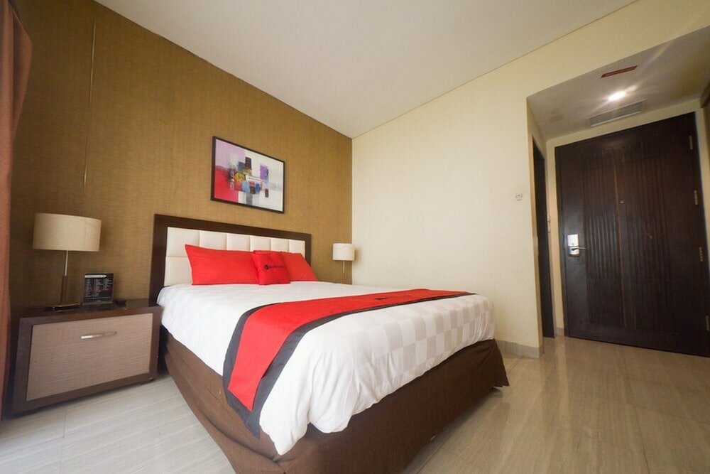 Фото RedDoorz Plus near Universitas Negeri Makassar 2