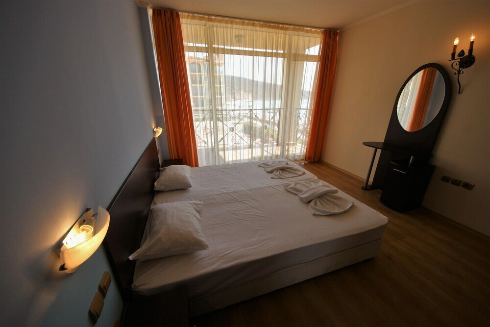 Фото Menada Andalusia Apartments