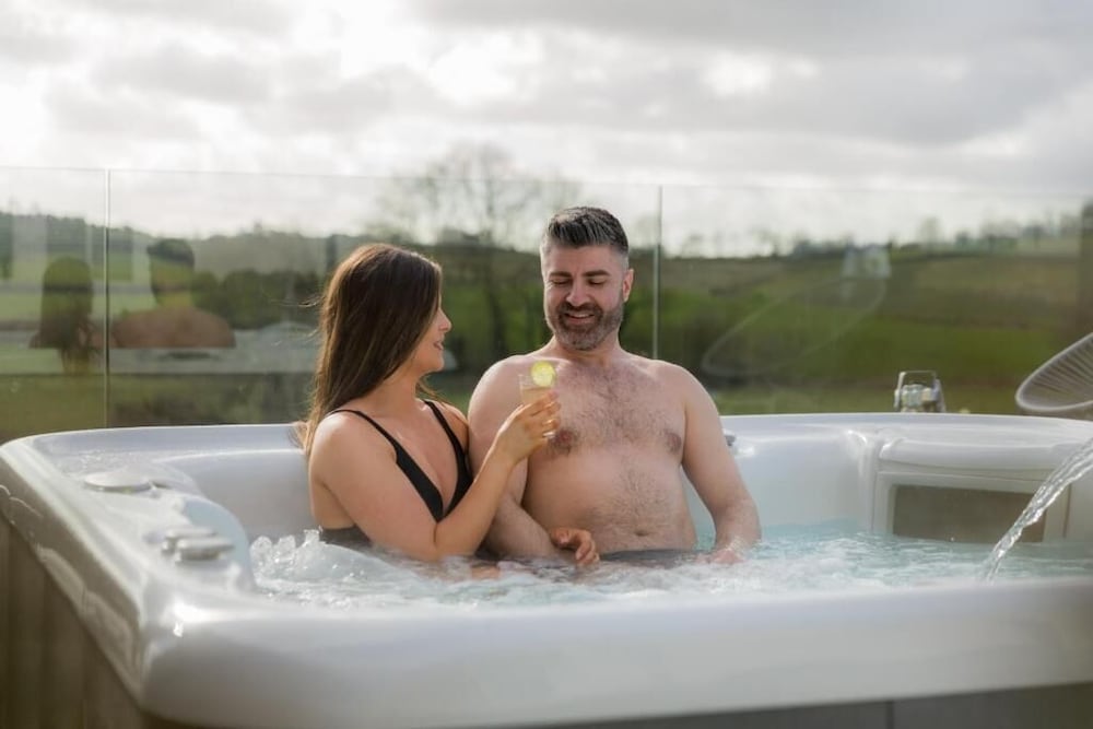 Фото Coach House Boutique B&b