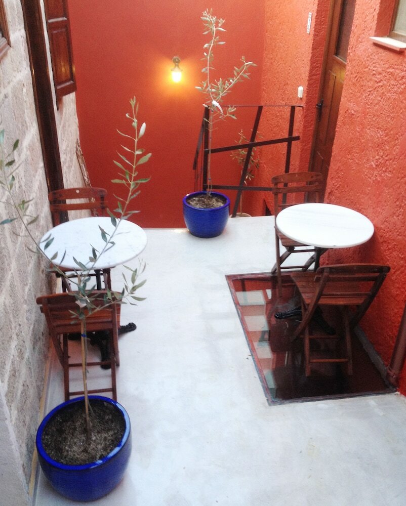 Фото Auberge 32 Old Town