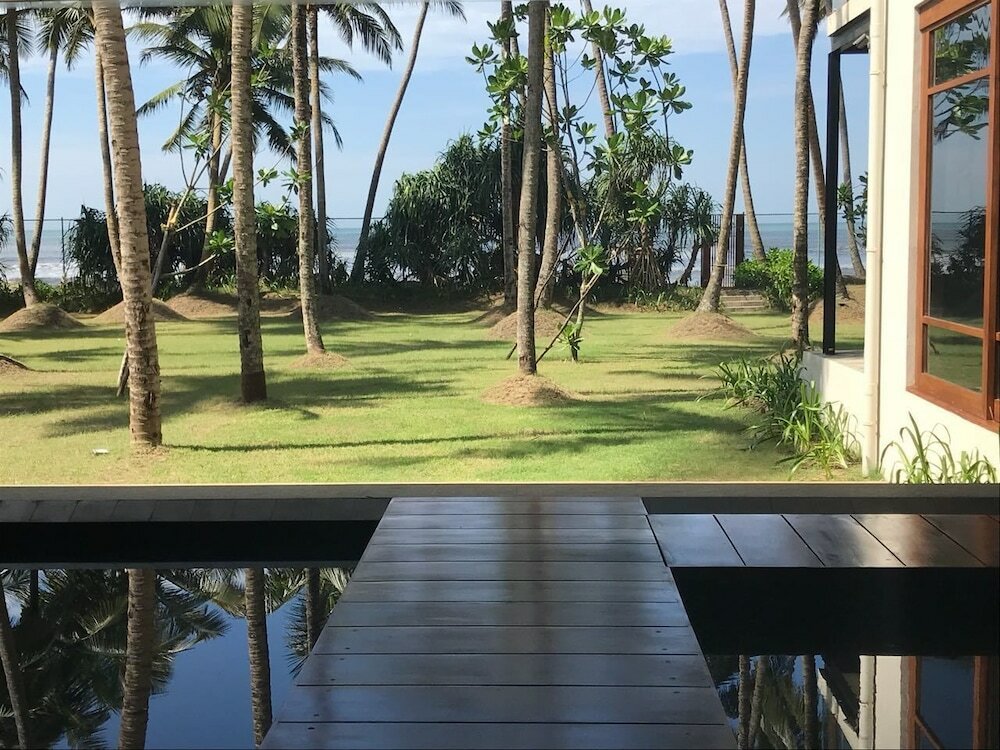 Фото The Villa by Contemporary Ceylon