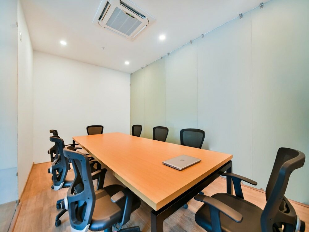 Фото Hotel Broadway Udaipur