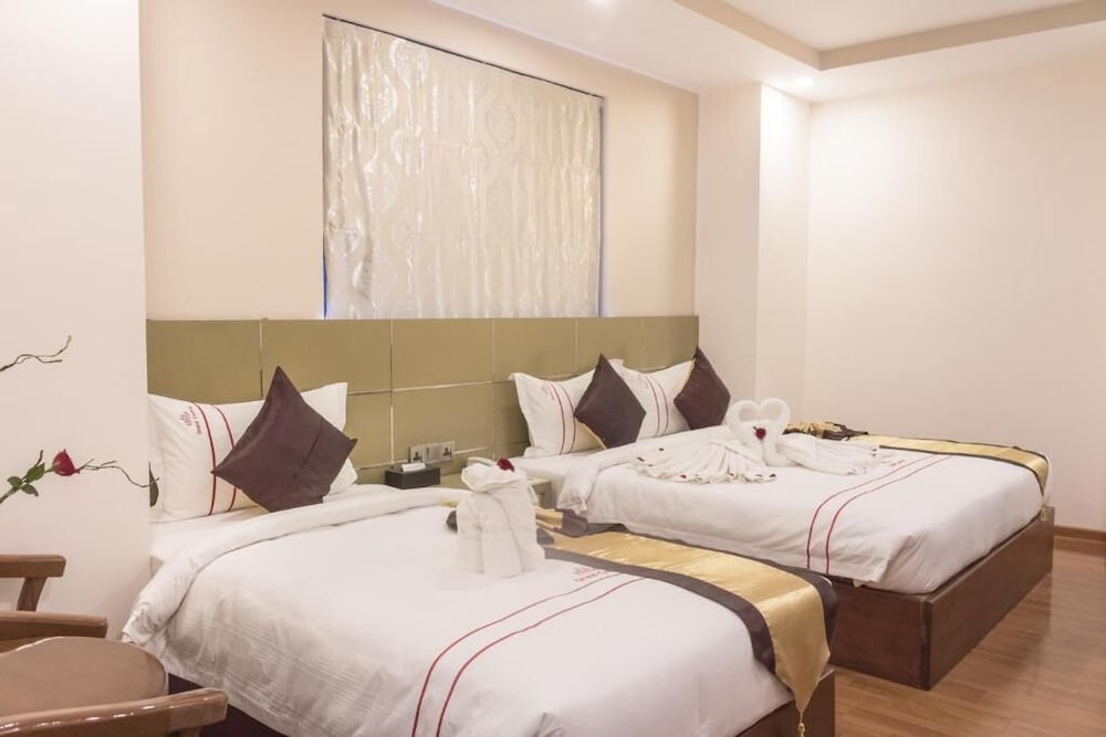 Фото Grand Central Hotel Mandalay