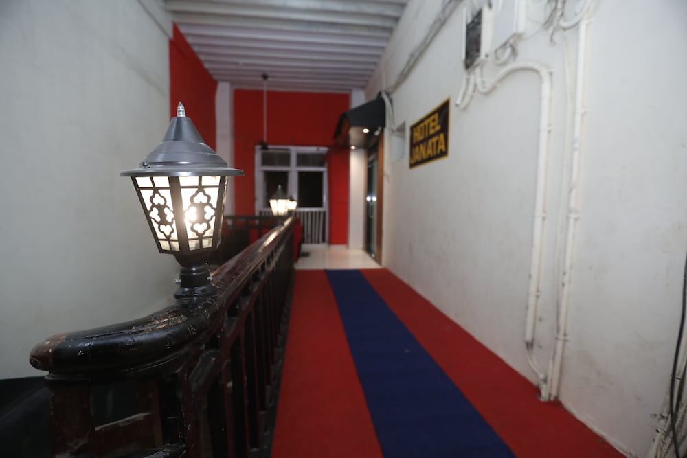 Фото Hotel Janata