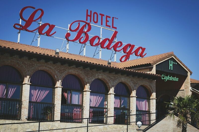 Гостиница Hotel Restaurante La Bodega