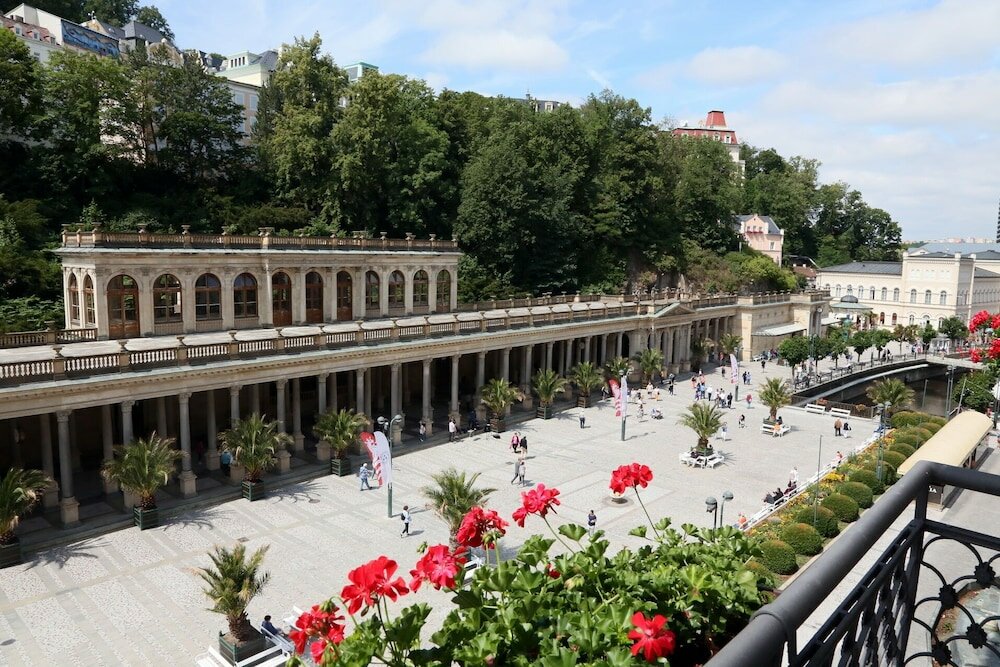 Фото Astoria Hotel & Medical SPA