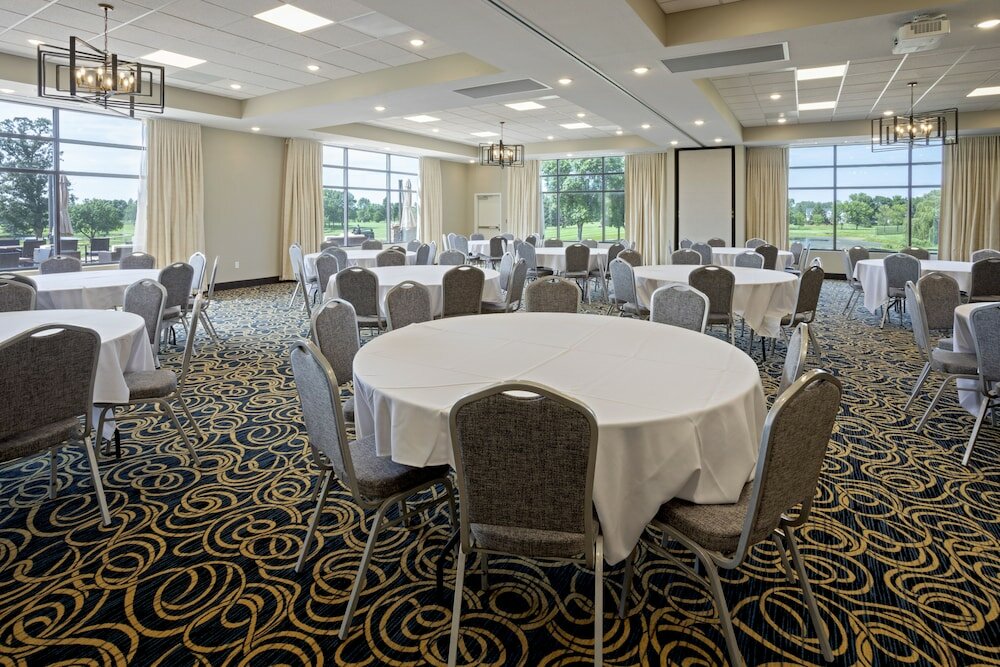 Фото GrandStay Hotel & Suites Spicer