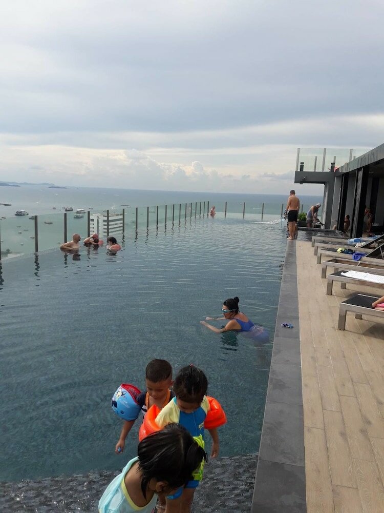 Фото The Base Pattaya by Avi