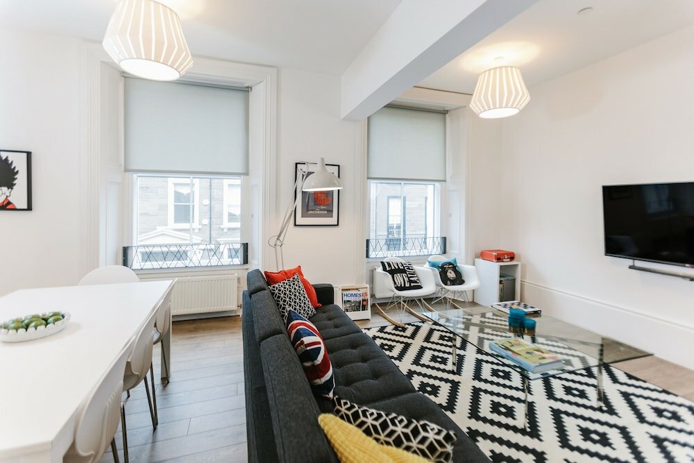 Фото Urban Quarters Serviced Apartments