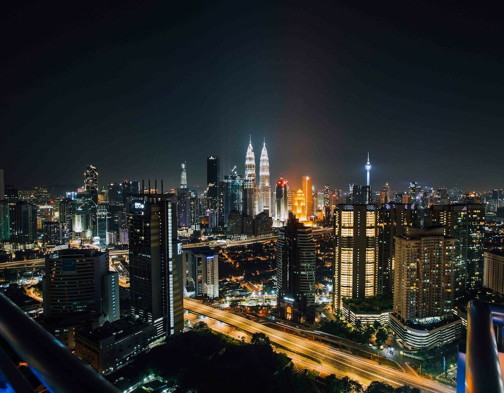 Фото Expressionz Professional Suites by MyKey Global